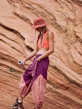 Free People FP Movement Freeflow Pants Size Med Mulberry Combo Pink